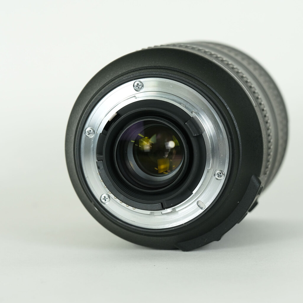 Nikon AF-S NIKKOR 28-300mm f/3.5-5.6G ED VR