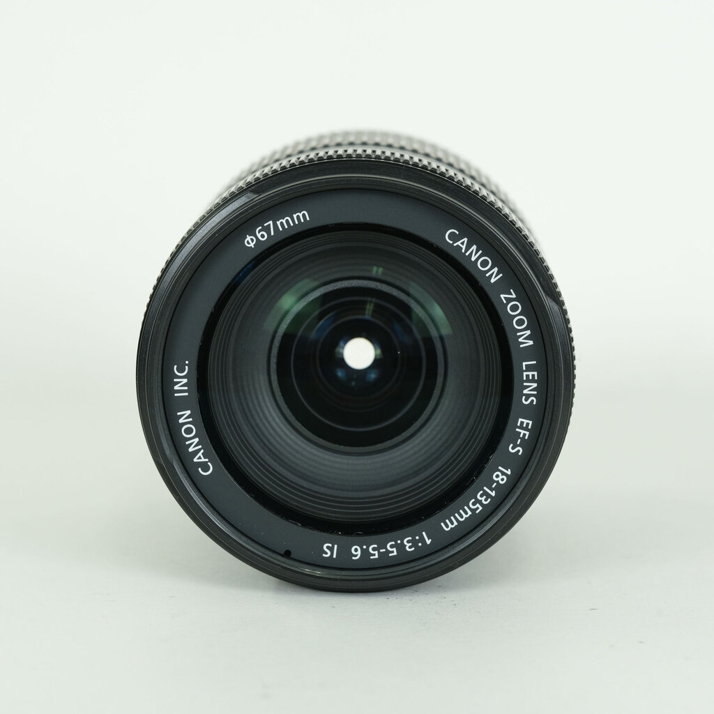 Canon EF-S18-135mm F3.5-5.6 IS Canon EF-S18-135mm F3.5-5.6 IS