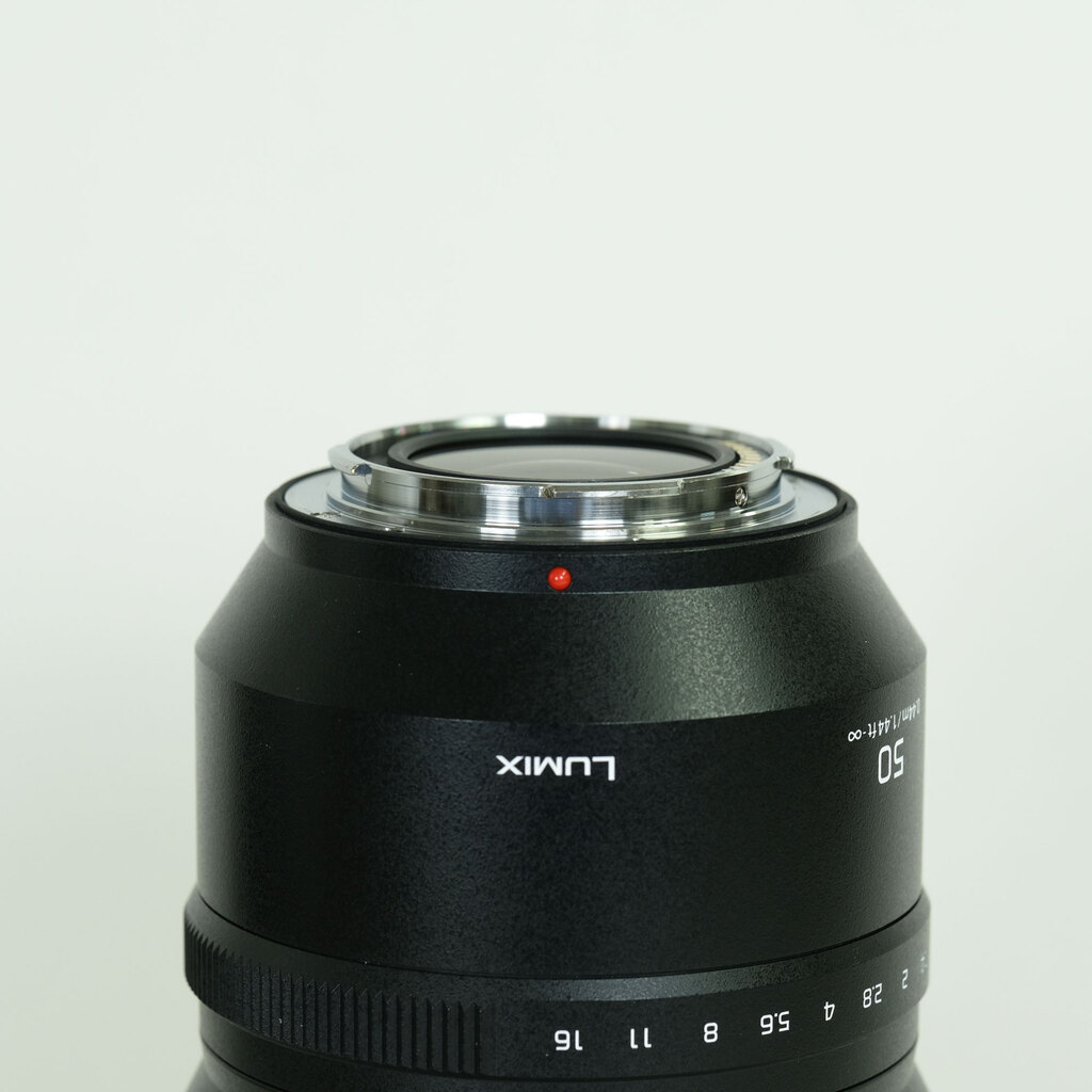Panasonic LUMIX S PRO 50mm F1.4