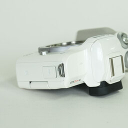 Canon EOS Kiss M