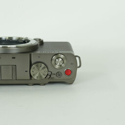 Panasonic LUMIX DC-S9N-N ZLK 広角ズームレンズキット チタンゴールド