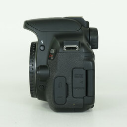 Canon EOS Kiss X6i　ボディ