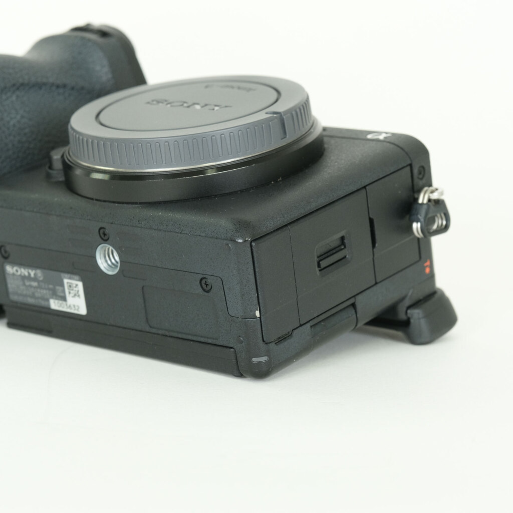 SONY α6700（ILCE-6700）