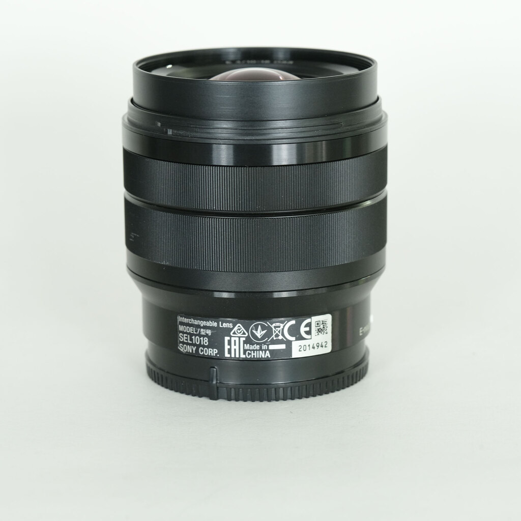 SONY E 10-18mm F4 OSS SEL1018