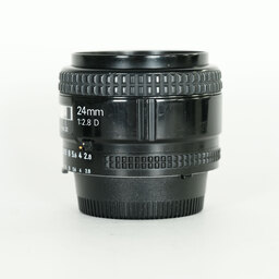 Nikon Ai AF Nikkor 24mm F2.8D