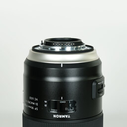 TAMRON SP 90mm F/2.8 Di MACRO 1:1 VC USD（Model F017）[ニコンF用]