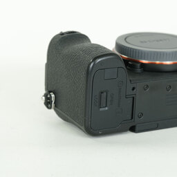 SONY α7C II(ILCE-7CM2) SONY α7C II(ILCE-7CM2)