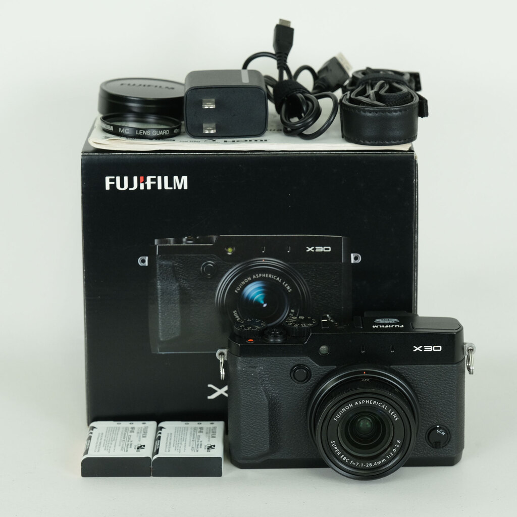 FUJIFILM X30 ブラック