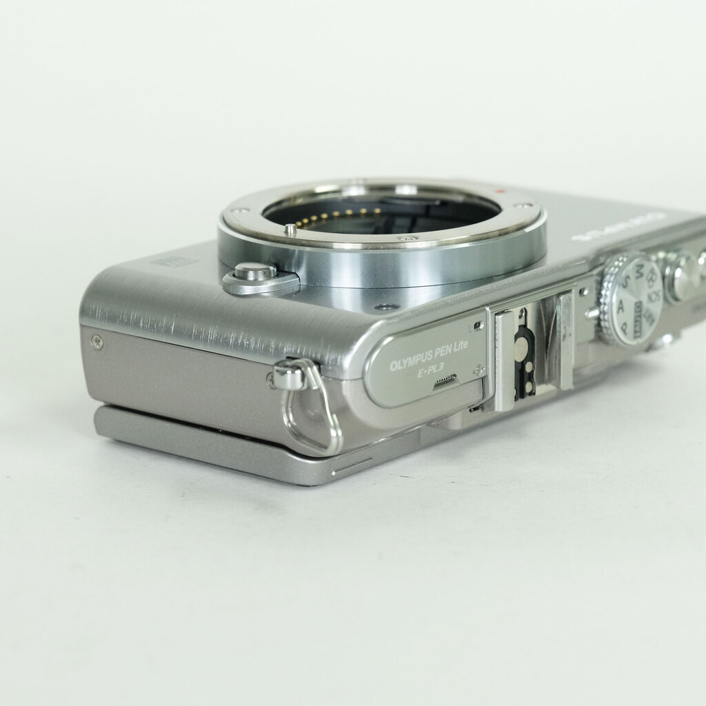 OLYMPUS PEN Lite E-PL3 ボディ シルバー