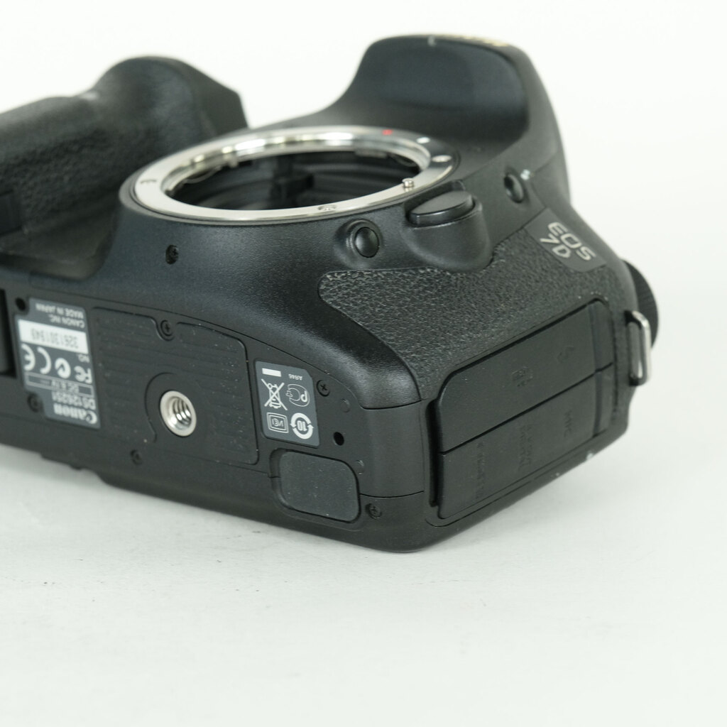 Canon EOS 7D ボディの出品 | ONE SCENE（ワンシーン）