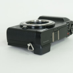 Panasonic LUMIX DMC-GX7MK2 ボディ ブラック