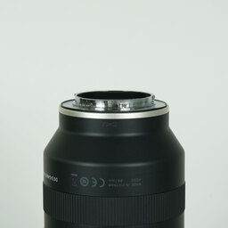 TAMRON 70-180mm F/2.8 Di III VXD (Model A056) [ ソニーE用 ]
