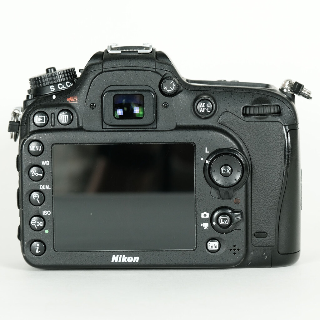 Nikon D7200