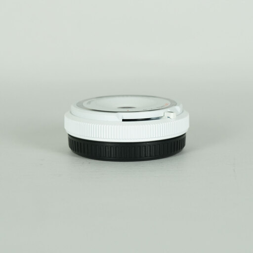 OLYMPUS フィッシュアイボディキャップレンズ（9mm Ｆ8.0 FISHEYE） BCL-0980 ホワイト