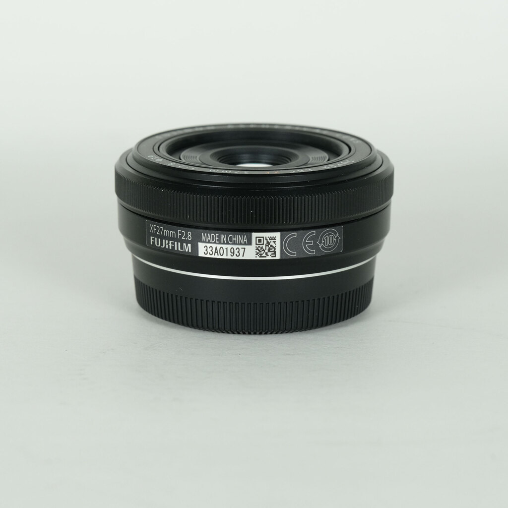 FUJIFILM XF27mmF2.8