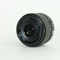 SONY E 35mm F1.8 OSS SEL35F18