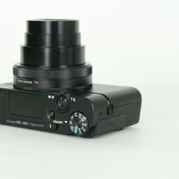 SONY Cyber-shot DSC-RX100M7 SONY Cyber-shot DSC-RX100M7