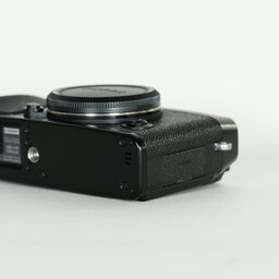 FUJIFILM X-E3