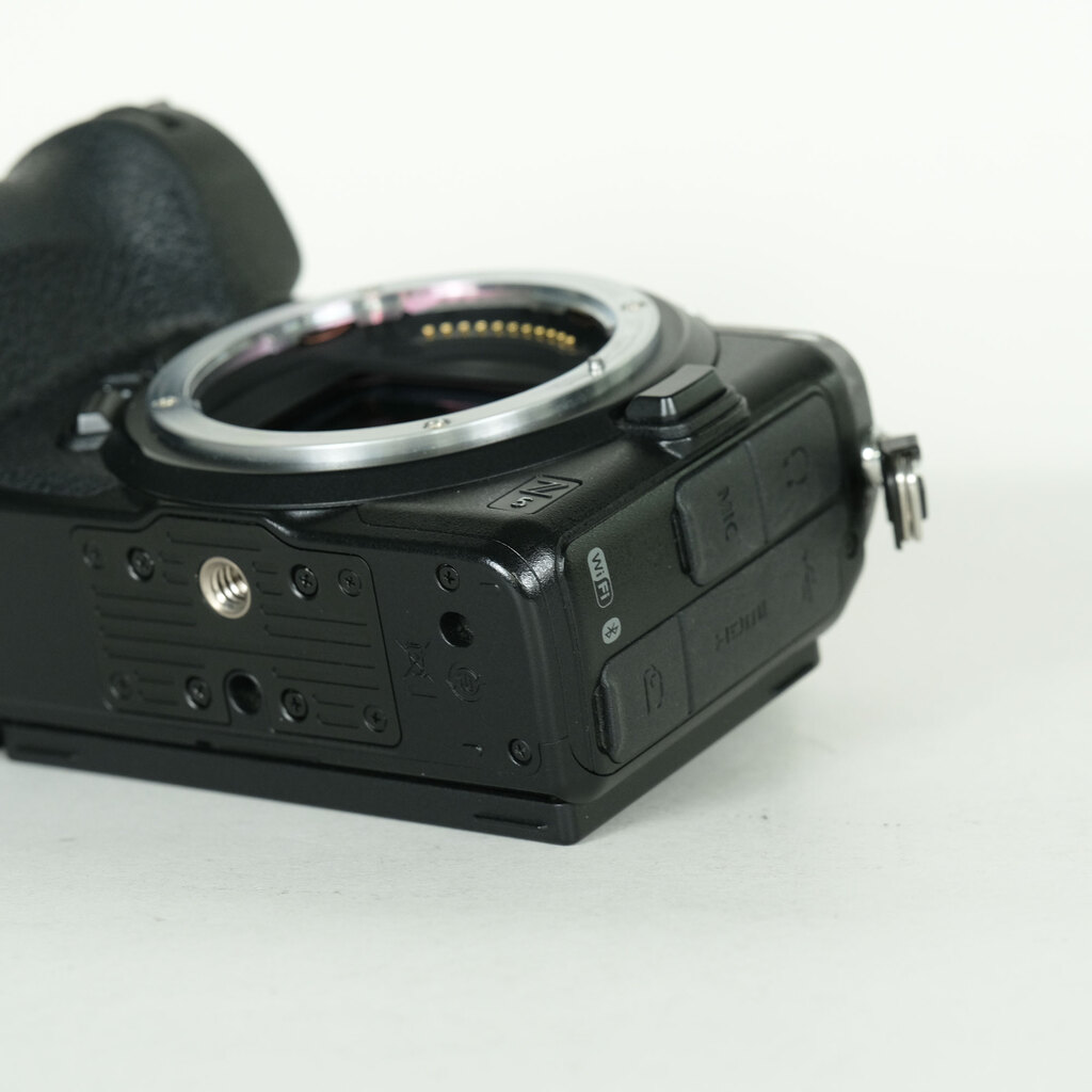Nikon Z5の出品 | ONE SCENE（ワンシーン）