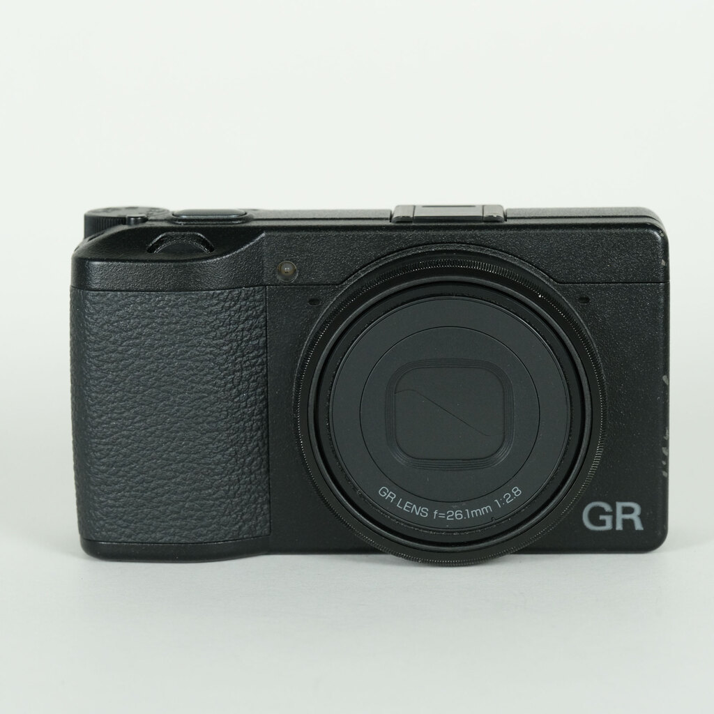 RICOH GR IIIx HDF の出品 | ONE SCENE（ワンシーン）