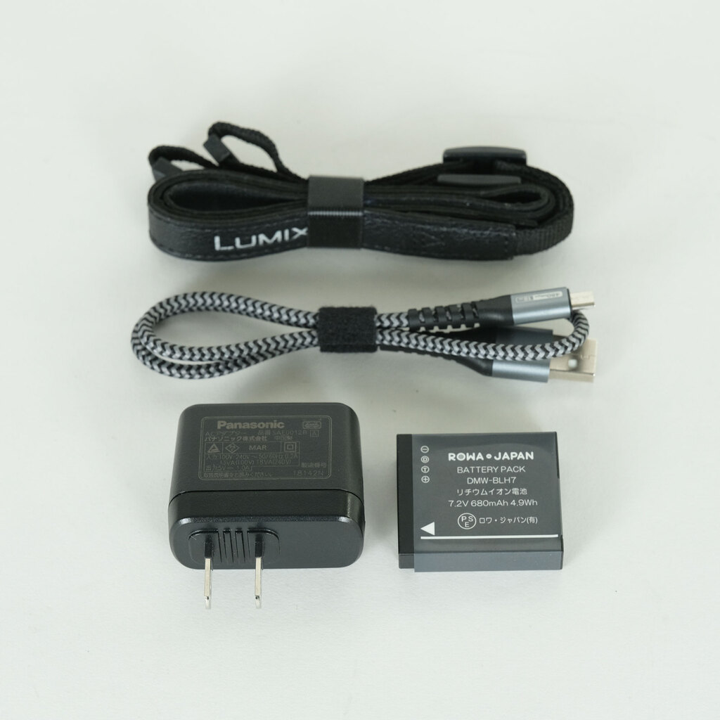 Panasonic LUMIX DC-GF10 ボディ ホワイト