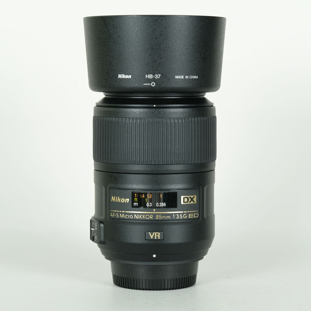 Nikon AF-S DX Micro NIKKOR 85mm F3.5G ED VRの出品 | ONE SCENE