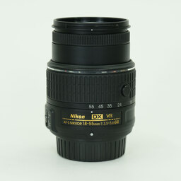 Nikon AF-S DX NIKKOR 18-55mm f3.5-5.6G VR II