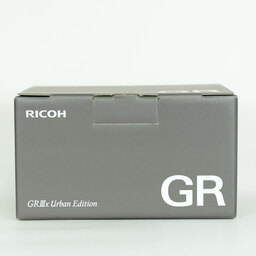 RICOH GR IIIx Urban Edition