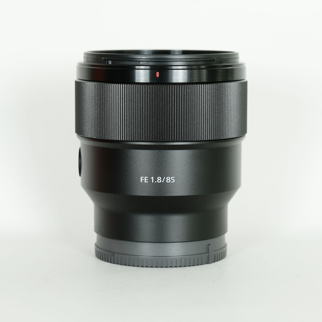 SONY FE 85mm F1.8 SEL85F18