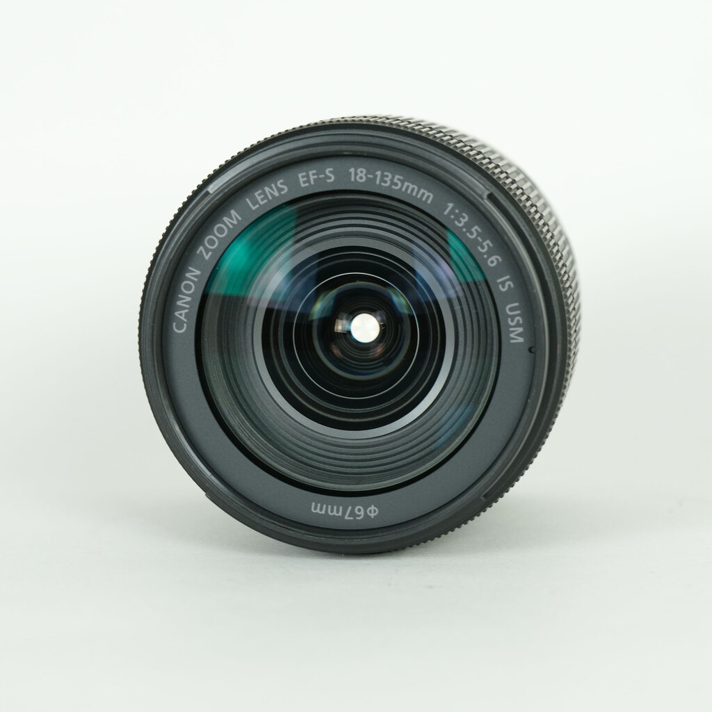Canon EF-S18-135mm F3.5-5.6 IS USM