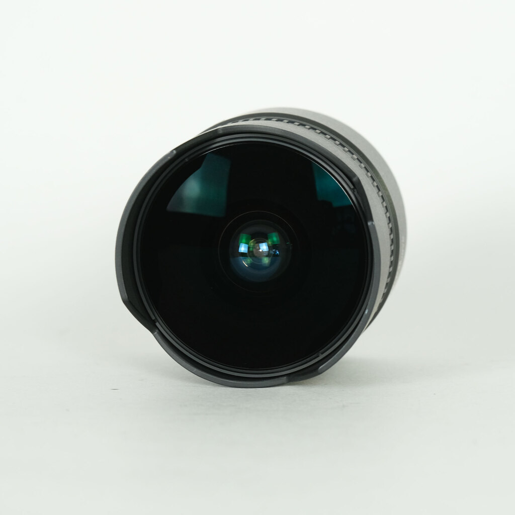 Nikon AF DX Fisheye-Nikkor 10.5mm F2.8G ED Nikon AF DX Fisheye-Nikkor 10.5mm F2.8G ED