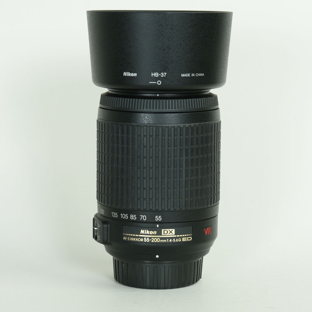 Nikon AF-S DX VR Zoom-Nikkor 55-200mm F4-5.6G IF-ED