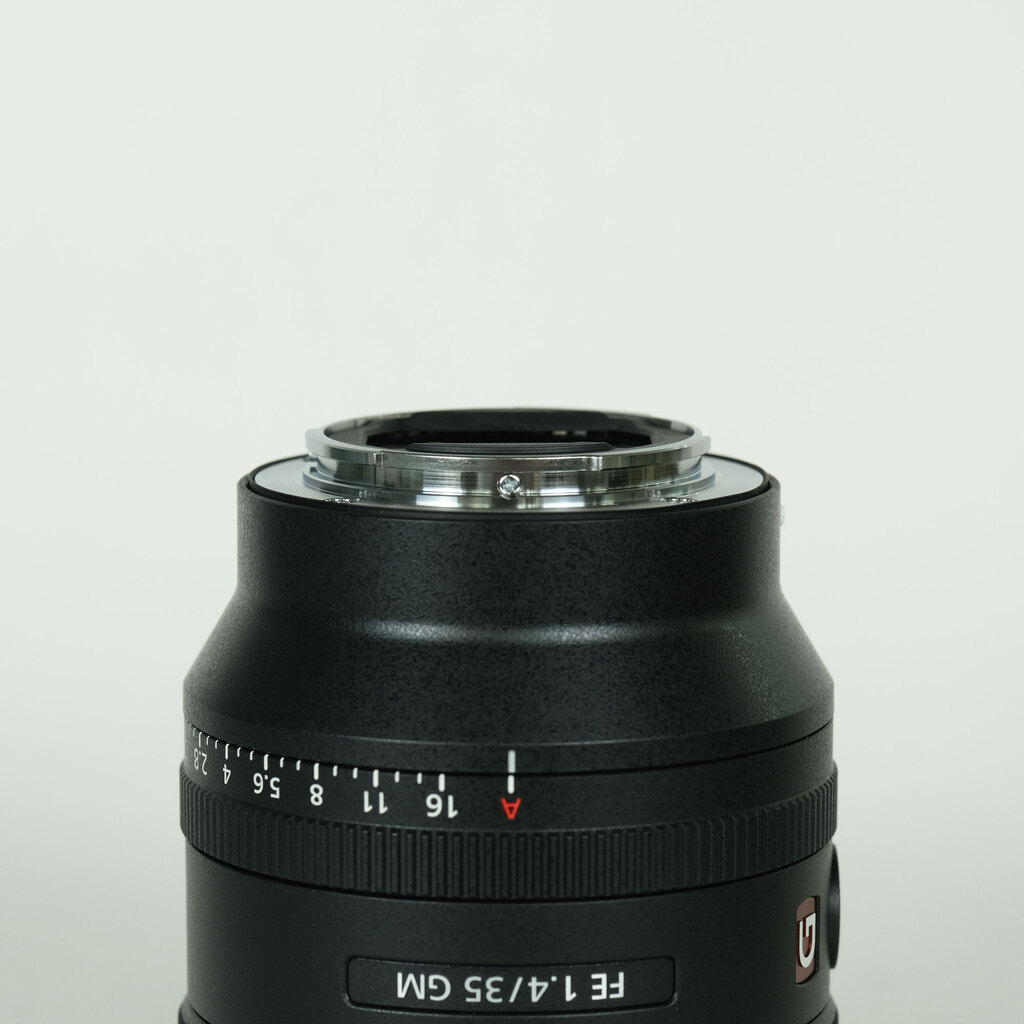 SONY FE 35mm F1.4 GM SEL35F14GMの出品 | ONE SCENE（ワンシーン）