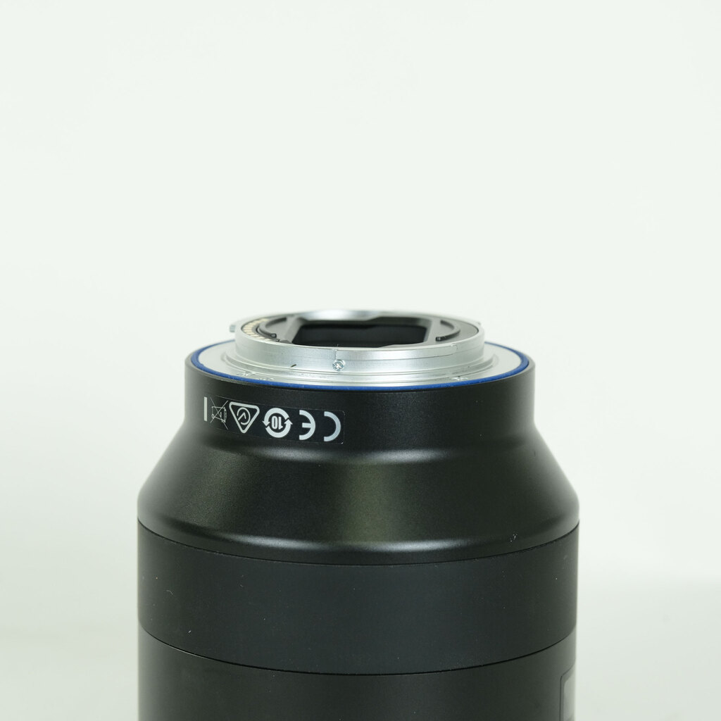 Carl Zeiss Batis 2/40 CF [ソニーE用]