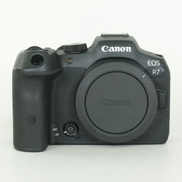 Canon EOS R7