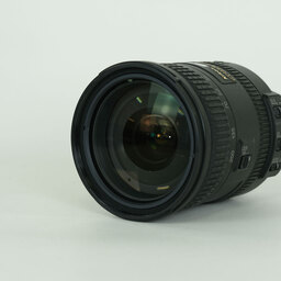 Nikon AF-S DX NIKKOR 18-200mm F3.5-5.6G ED VR II