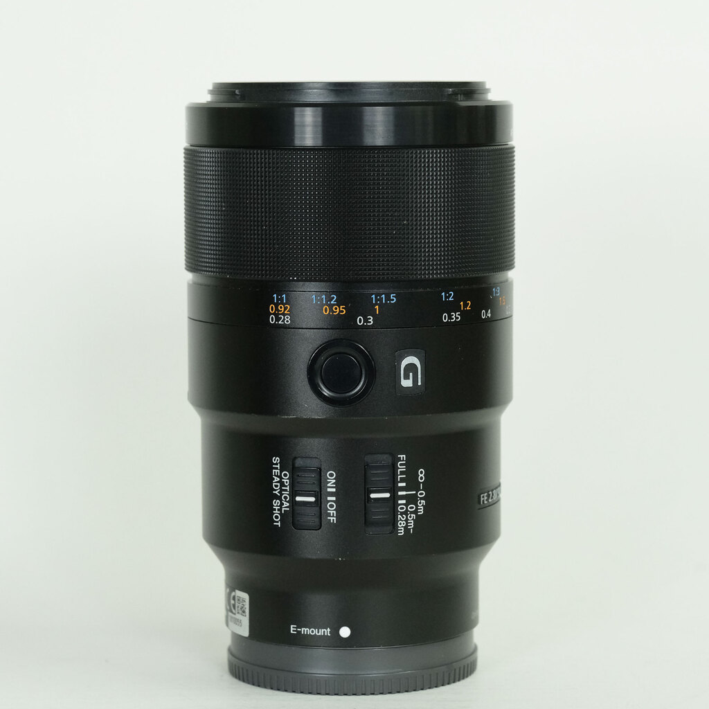 SONY FE 90mm F2.8 Macro G OSS SEL90M28G