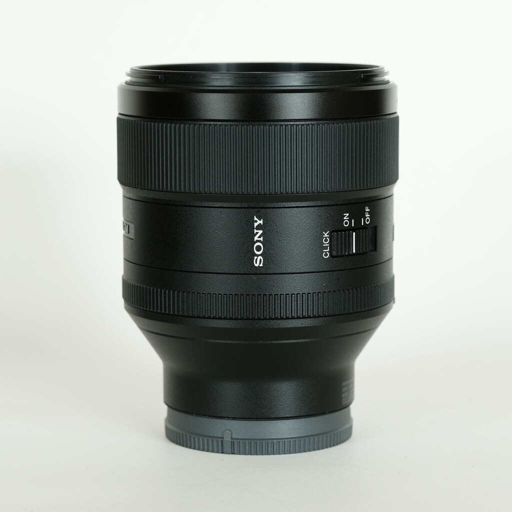 SONY FE 85mm F1.4 GM SEL85F14GMの出品 | ONE SCENE（ワンシーン）