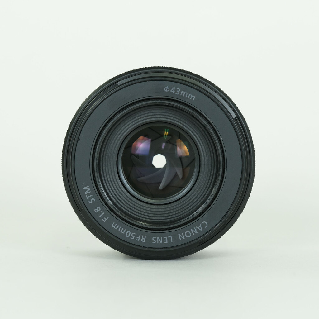Canon RF50mm F1.8 STM