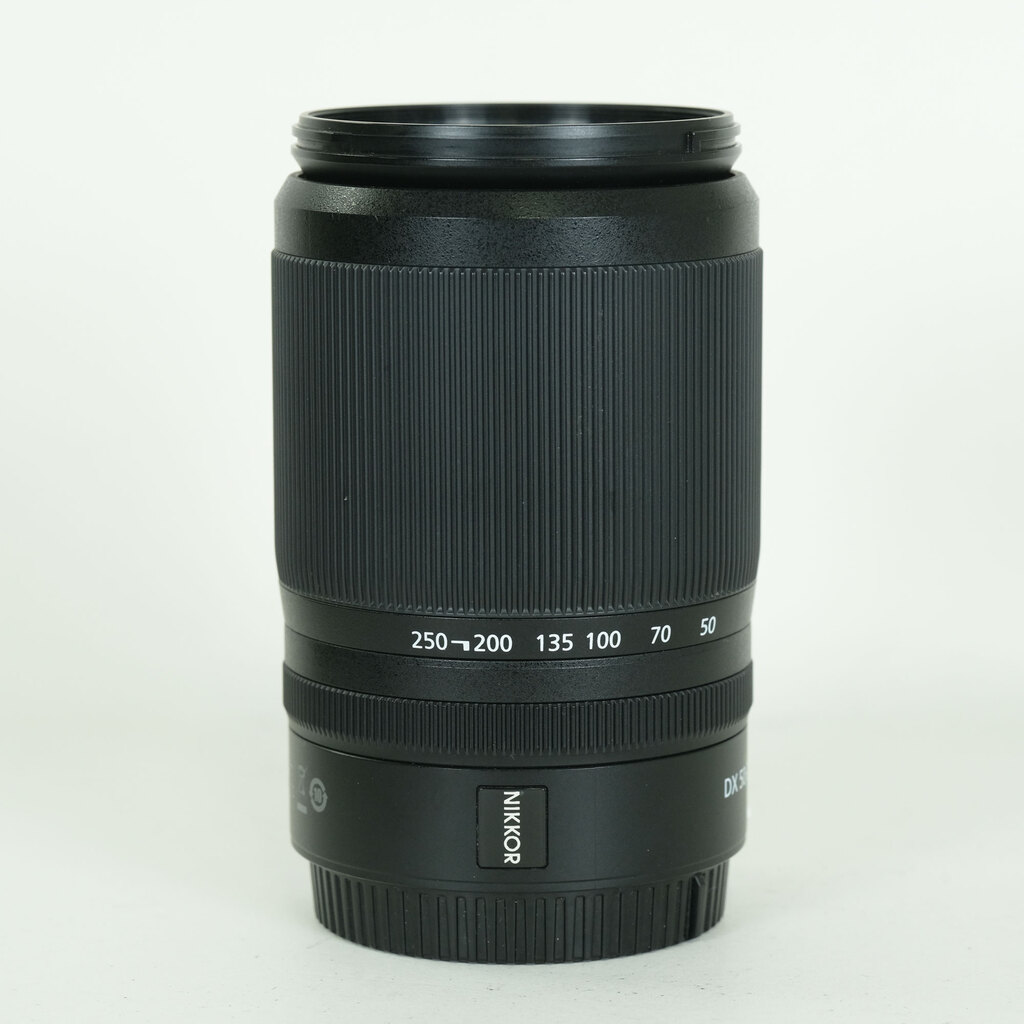 Nikon NIKKOR Z DX 50-250mm f/4.5-6.3 VR Nikon NIKKOR Z DX 50-250mm f/4.5-6.3 VR