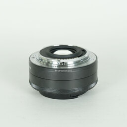 Canon EF-M22mm F2 STM
