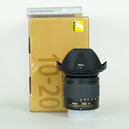 Nikon AF-P DX NIKKOR 10-20mm F4.5-5.6G VR Nikon AF-P DX NIKKOR 10-20mm F4.5-5.6G VR
