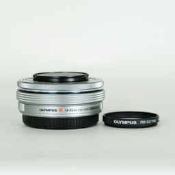 OLYMPUS M.ZUIKO DIGITAL ED 14-42mm F3.5-5.6 EZ シルバー OLYMPUS M.ZUIKO DIGITAL ED 14-42mm F3.5-5.6 EZ シルバー