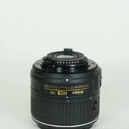 Nikon AF-S DX NIKKOR 18-55mm f3.5-5.6G VR II