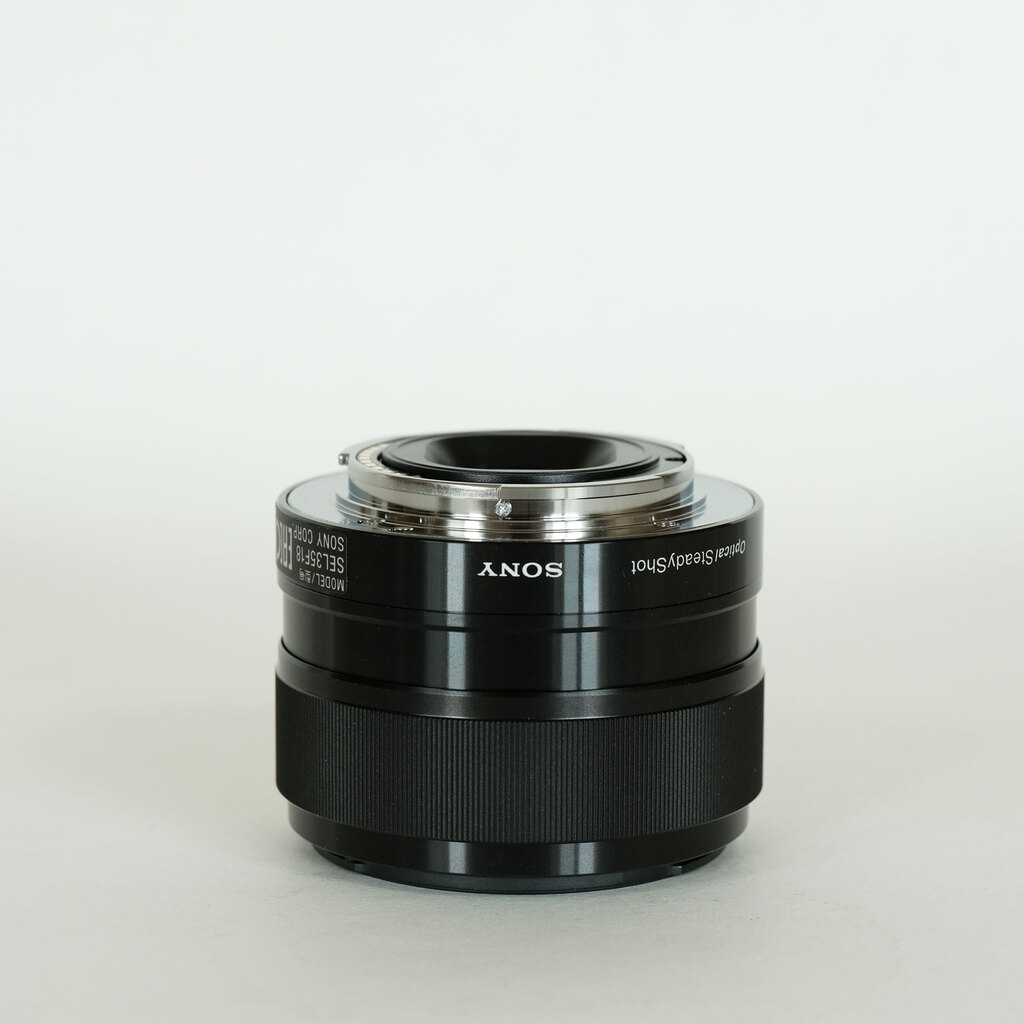SONY E 35mm F1.8 OSS SEL35F18 SONY E 35mm F1.8 OSS SEL35F18