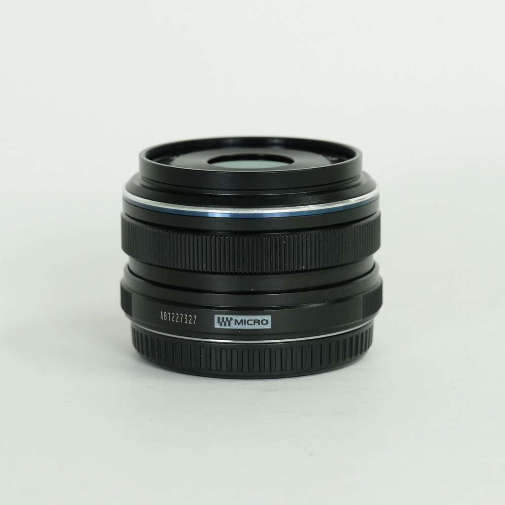 OLYMPUS M.ZUIKO DIGITAL 17mm F1.8 OLYMPUS M.ZUIKO DIGITAL 17mm F1.8