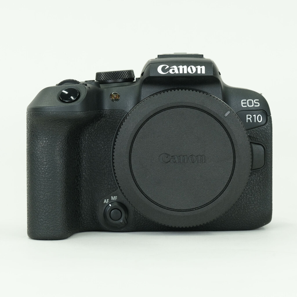 Canon EOS R10 Canon EOS R10