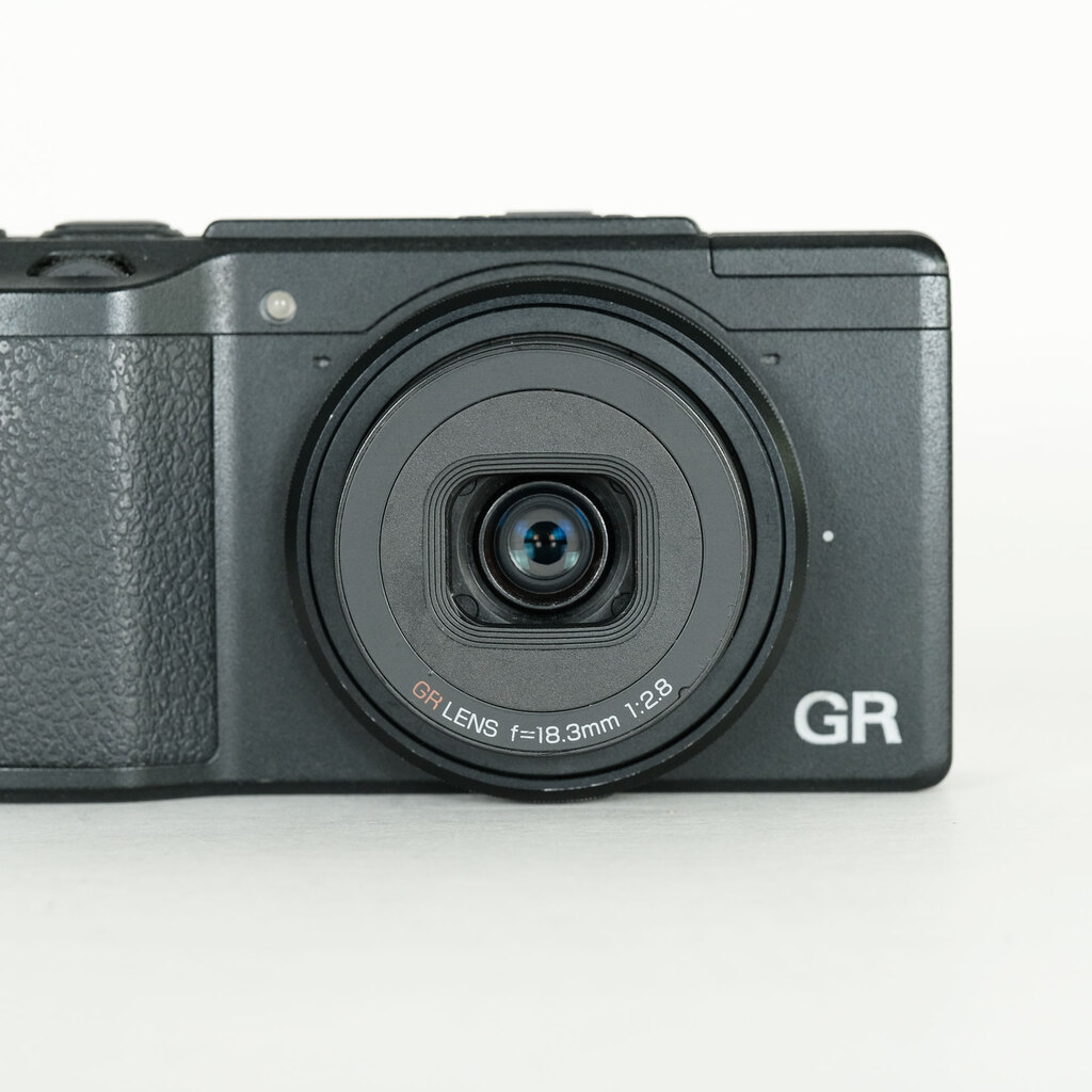 RICOH GR II