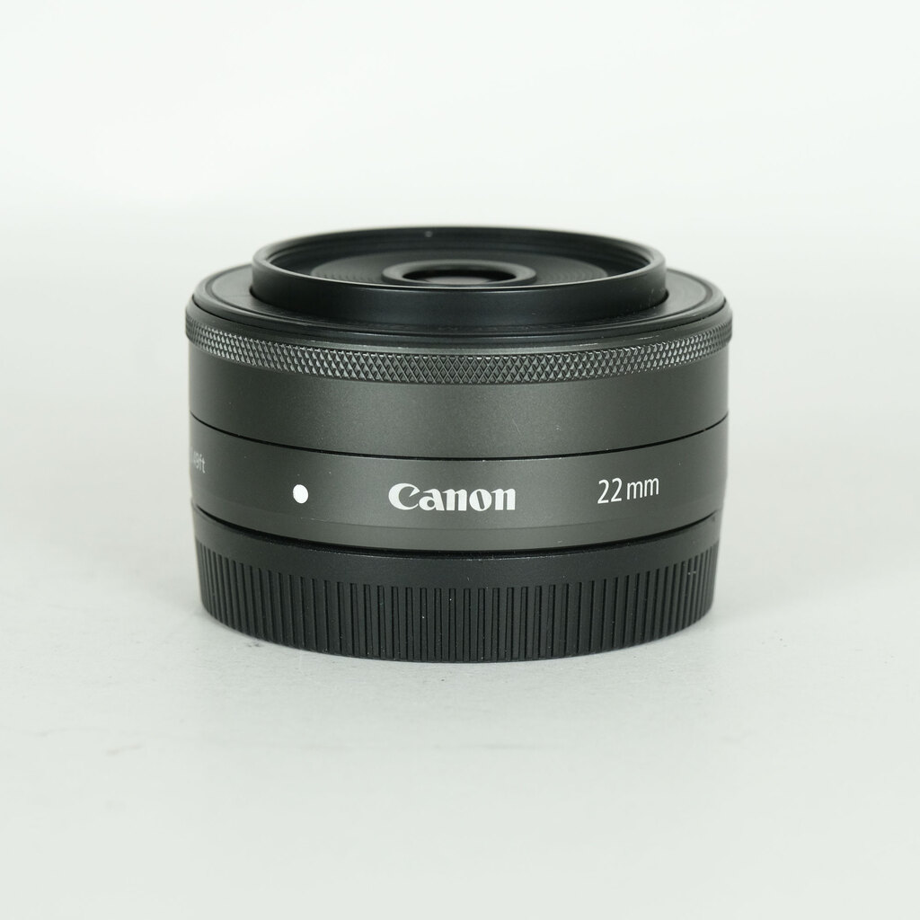 Canon EF-M22mm F2 STM