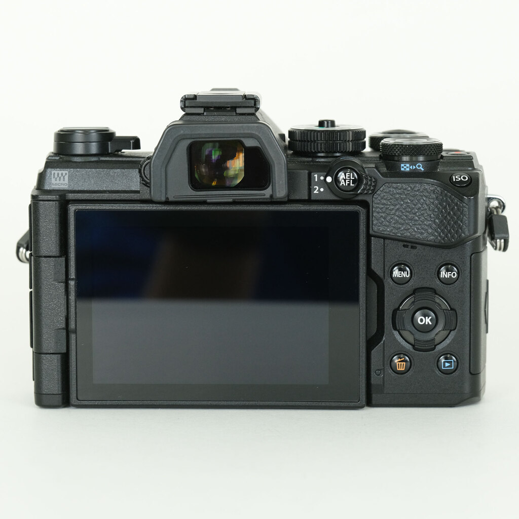 OLYMPUS OM-D E-M5 Mark III OLYMPUS OM-D E-M5 Mark III